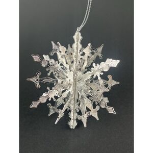 MMA 3D Snowflake Ornament 2011 Silver Overlay Metropolitan Museum of Art
